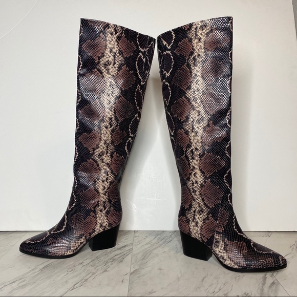 New! Vince Camuto Nestel Snake Print Leather Boot 7M - Picture 6 of 11